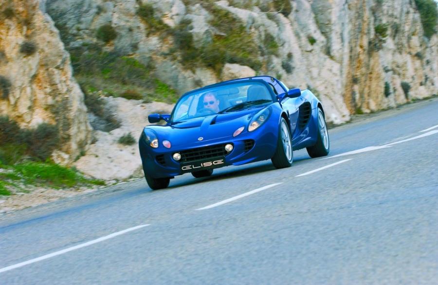  Lotus Elice 2002 года  (фото 4 из 26)